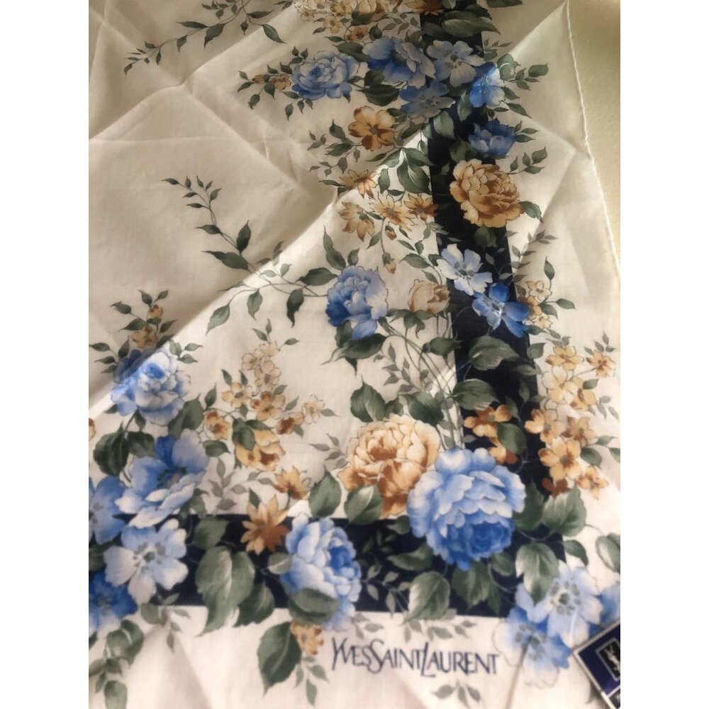 Vintage Yves Saint Laurent Small Floral Pattern Scarf / Handkerchief - Picture 3 of 7